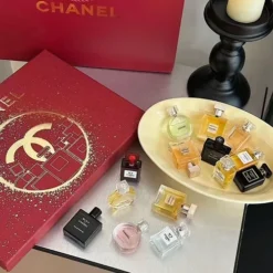 Chanel Exclusive 14 in 1 Grand Set – LoveScent